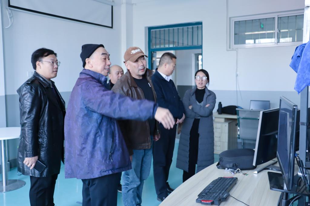 青海师范大学美术学院党总支书记陶发华一行来学院交流调研-艺术设计